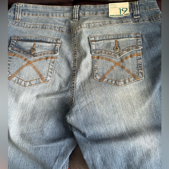 Very Big Women’s Jeans Size 19 Stretchy Stone washed skinny flare fit on zipper - Picture 6 of 12